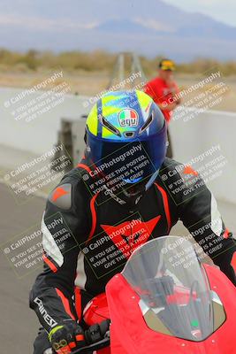 media/Mar-20-2023-Moto Forza (Mon) [[d0bbc59e78]]/Around the Pits/